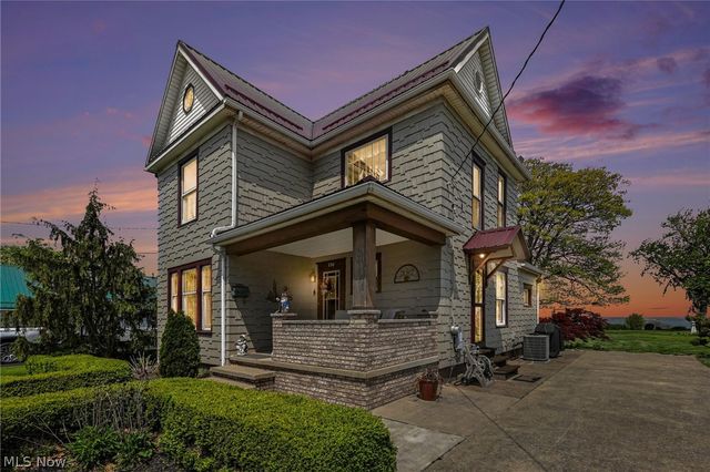 290 Park Avenue, Conneaut, OH 44030
