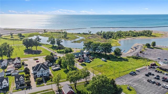 290 Park Avenue, Conneaut, OH 44030