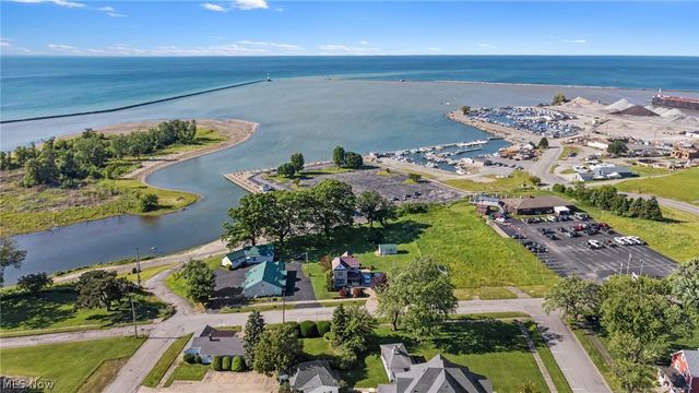 290 Park Avenue, Conneaut, OH 44030