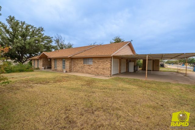 711 Robert Lee Highway, Sterling City, TX 76951