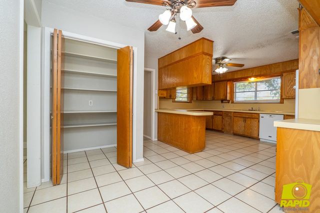 711 Robert Lee Highway, Sterling City, TX 76951