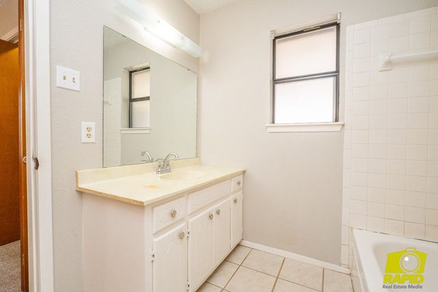 711 Robert Lee Highway, Sterling City, TX 76951