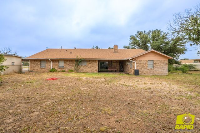 711 Robert Lee Highway, Sterling City, TX 76951