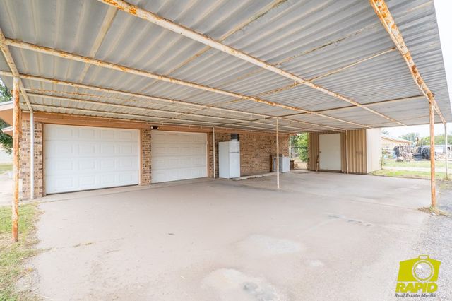 711 Robert Lee Highway, Sterling City, TX 76951