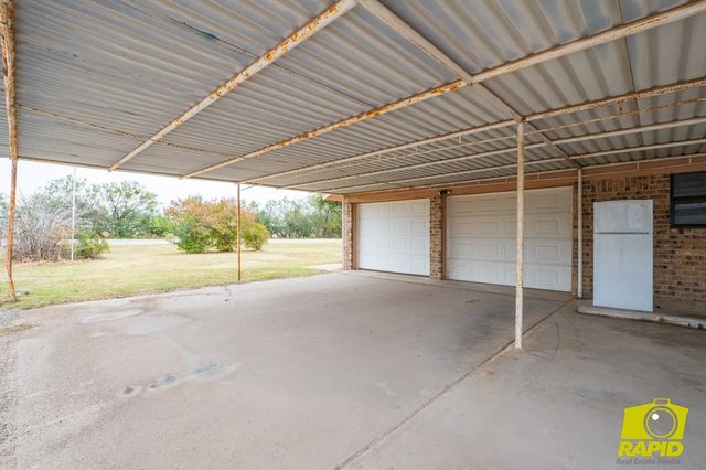 711 Robert Lee Highway, Sterling City, TX 76951