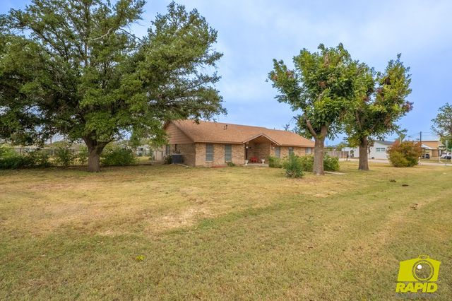 711 Robert Lee Highway, Sterling City, TX 76951