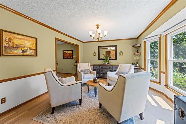 8400 Acuff Lane, Lenexa, KS 66215