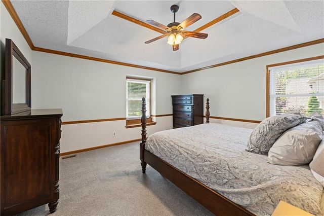 8400 Acuff Lane, Lenexa, KS 66215