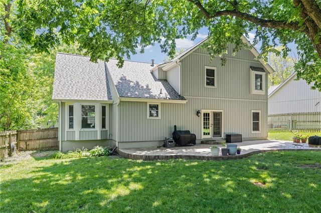 8400 Acuff Lane, Lenexa, KS 66215