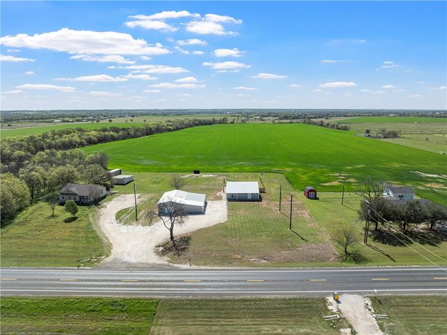 5730 Leroy Parkway, West, TX 76691