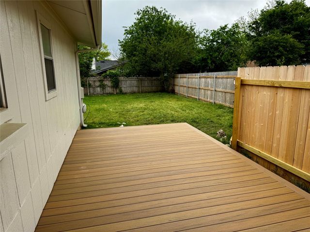 11215 Slippery Elm TRL, Austin, TX 78750