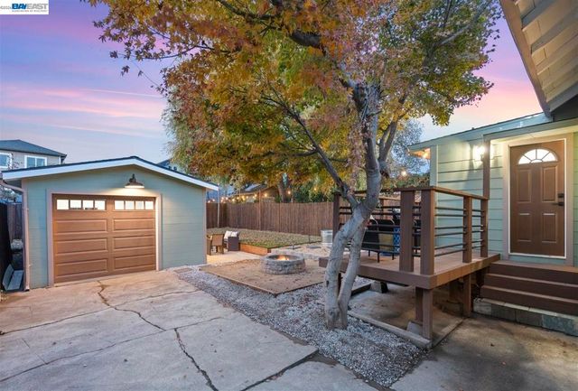 968 62nd st, Oakland, CA 94608