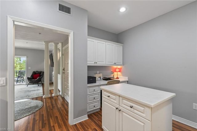 1292 Laskin Rd Apt 203, Virginia Beach, VA 23451