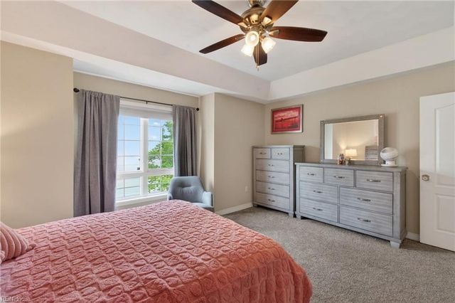 1292 Laskin Rd Apt 203, Virginia Beach, VA 23451