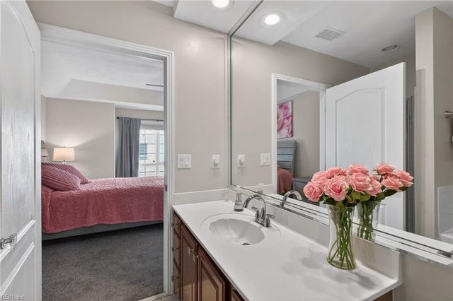 1292 Laskin Rd Apt 203, Virginia Beach, VA 23451