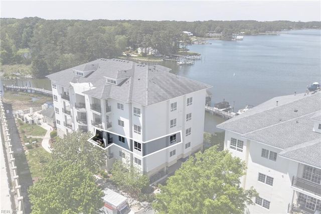 1292 Laskin Rd Apt 203, Virginia Beach, VA 23451