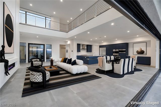 25 Falling Ridge Lane, Henderson, NV 89011