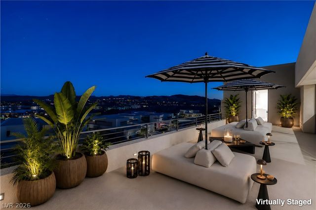 25 Falling Ridge Lane, Henderson, NV 89011