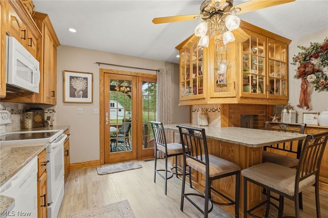 1600 Deerford Avenue SW, Massillon, OH 44647