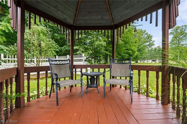 1600 Deerford Avenue SW, Massillon, OH 44647
