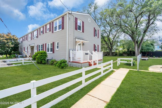 67 Barker Avenue, Shrewsbury Twp, NJ 07724