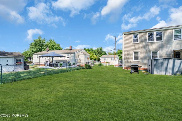 67 Barker Avenue, Shrewsbury Twp, NJ 07724