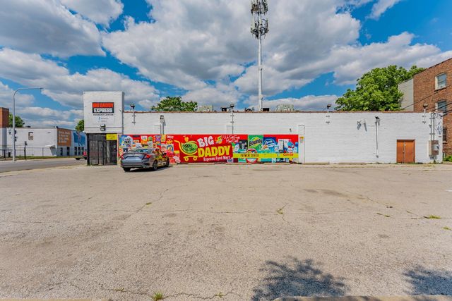 1924 E 87th Street, Chicago, IL 60617