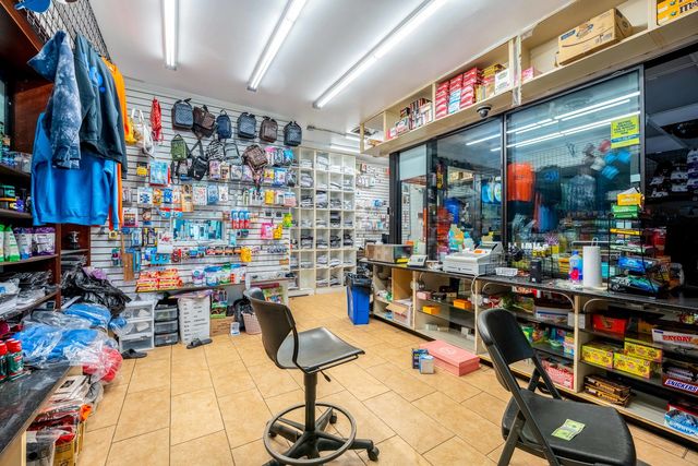 1924 E 87th Street, Chicago, IL 60617