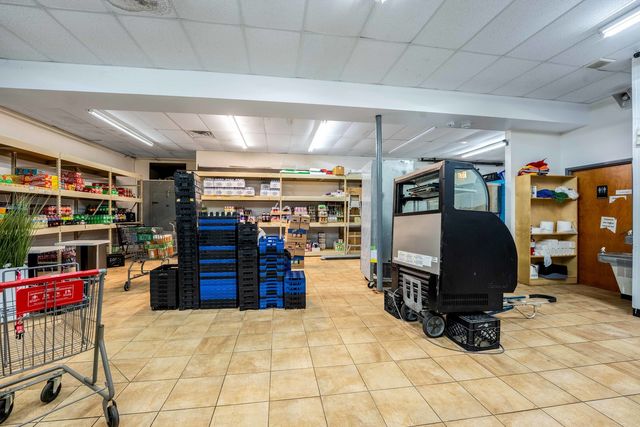 1924 E 87th Street, Chicago, IL 60617