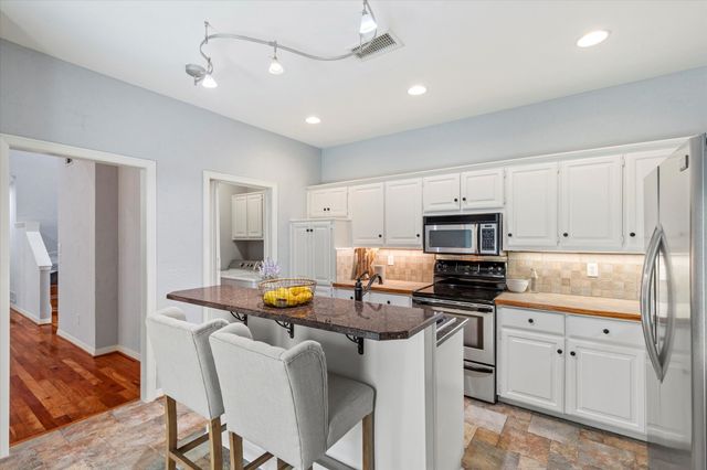 6341 Southpoint Drive Drive, Dallas, TX 75248