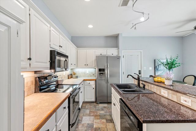 6341 Southpoint Drive Drive, Dallas, TX 75248