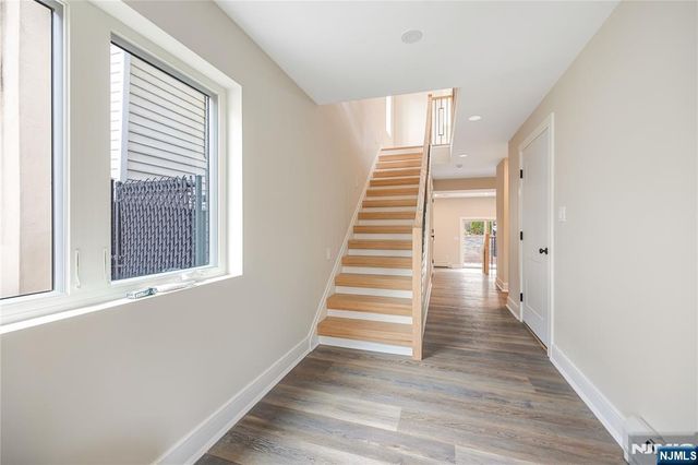 428 Lafayette Avenue, Cliffside Park, NJ 07010