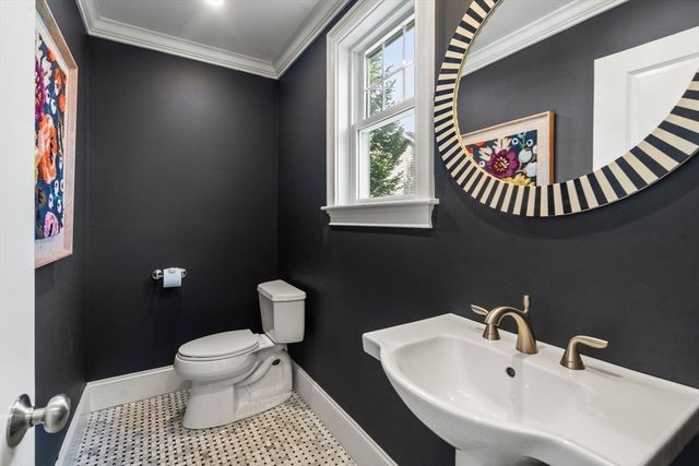 945 Walnut St, Newton, MA 02461