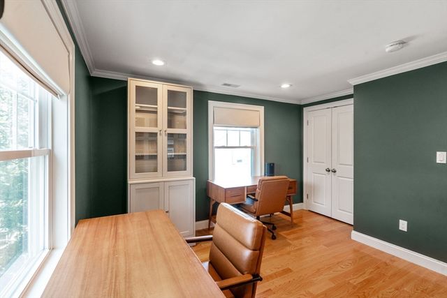 945 Walnut St, Newton, MA 02461