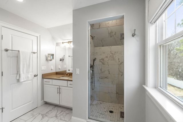 945 Walnut St, Newton, MA 02461