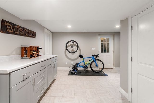 945 Walnut St, Newton, MA 02461