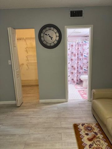 1040 Country Club Drive 306, Margate, FL 33063