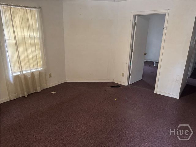 809 W 44th, Savannah, GA 31405