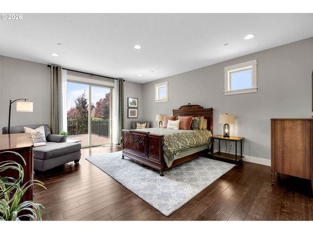 8112 Ne 182ND Pl, Vancouver, WA 98682