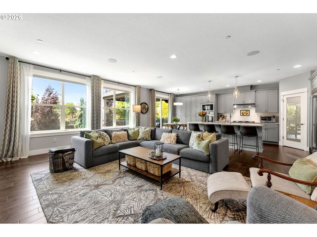 8112 Ne 182ND Pl, Vancouver, WA 98682