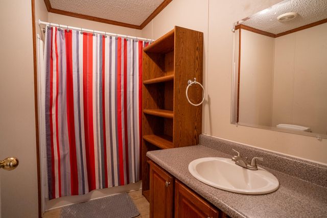 15235 Us 11, Trenton, GA 30752