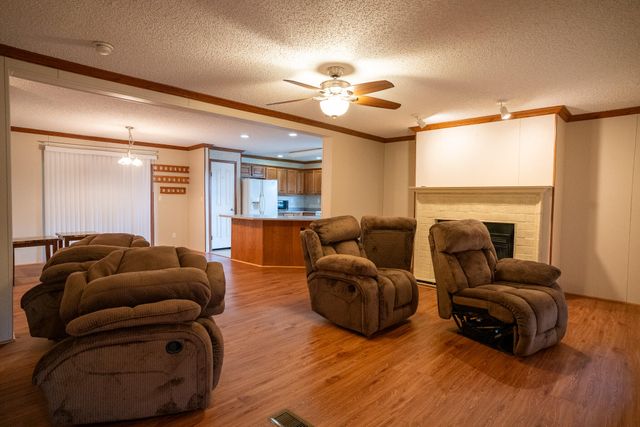 15235 Us 11, Trenton, GA 30752