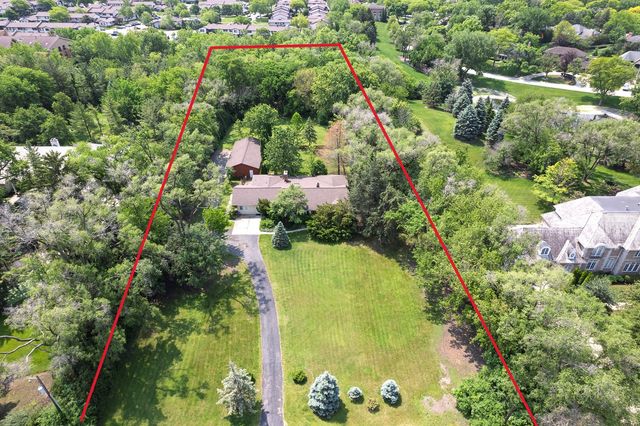 2525 W 35th Street, Oak Brook, IL 60523