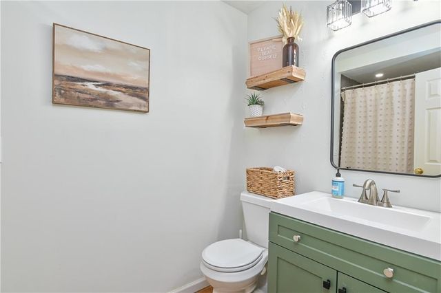 8006 S Church Road, Pleasant Valley, MO 64068