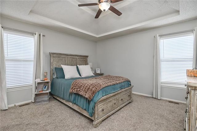 8006 S Church Road, Pleasant Valley, MO 64068