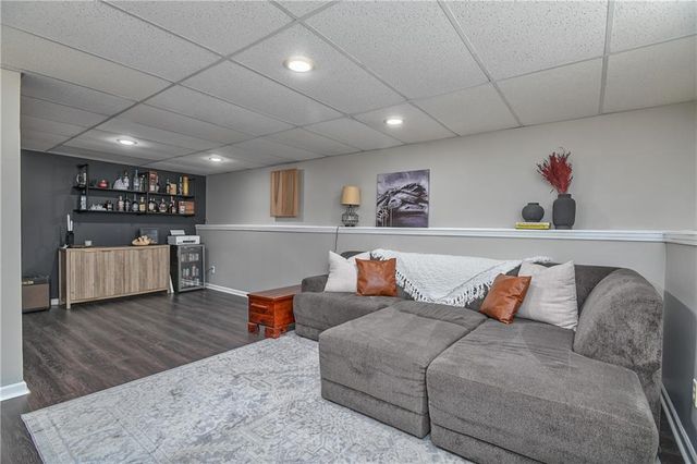 8006 S Church Road, Pleasant Valley, MO 64068