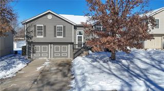 8006 S Church Road, Pleasant Valley, MO 64068