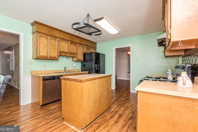 107 Shane Circle, Perry, GA 31069