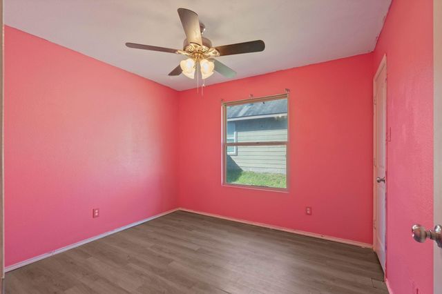 947 Oak Terrace Drive, Conroe, TX 77378
