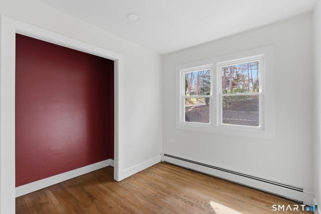 16 Beverly Road, East Lyme, CT 06357